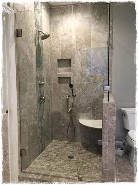 polcok a zuhanyzóban