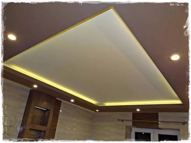 fürdőszobai álmennyezet világítással